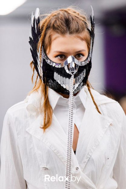 BFW 2019 Catwalk Face Mask Mirror Tiles