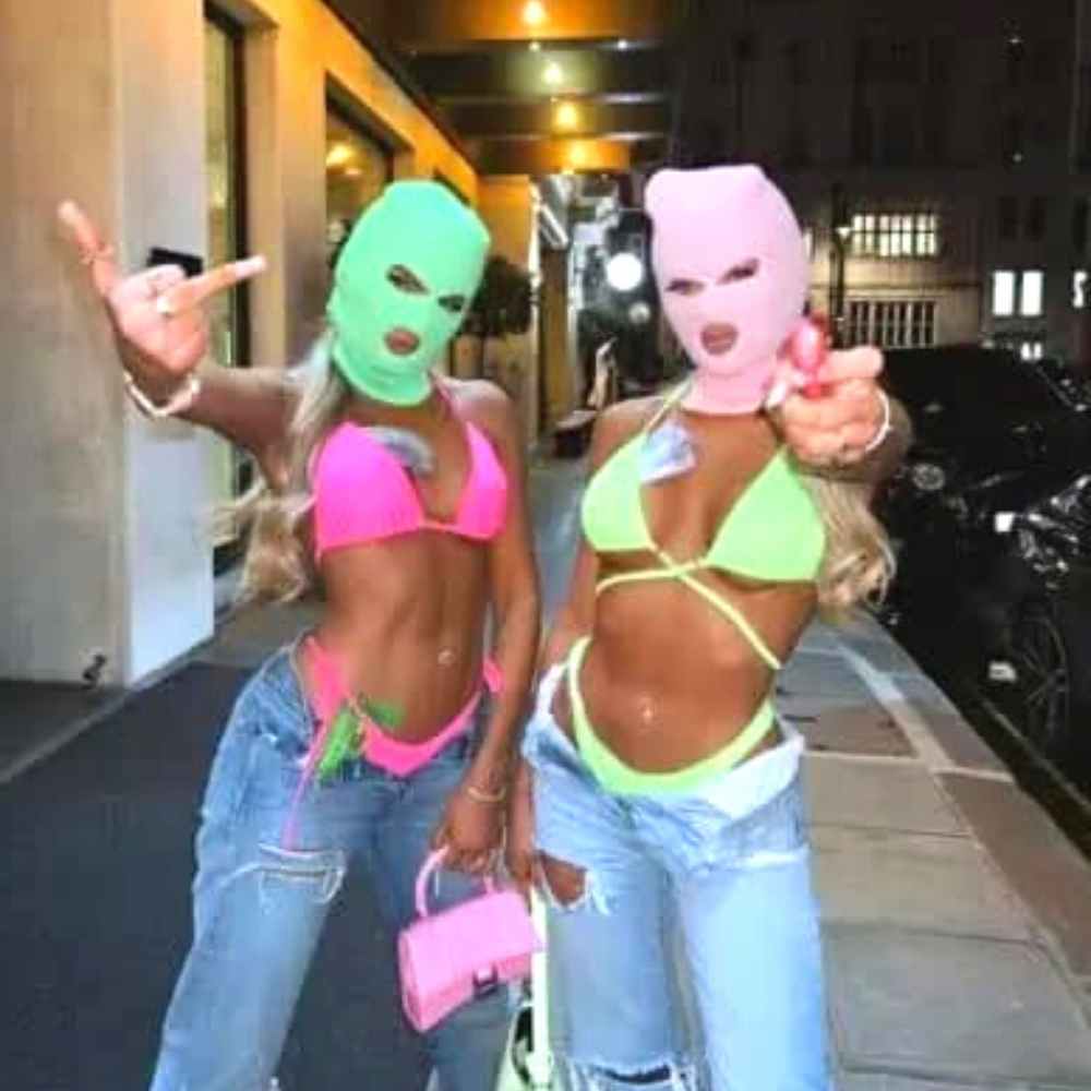 halloween-costumes-2022