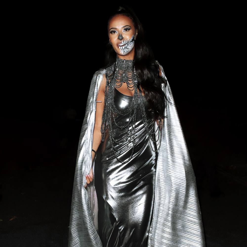 mask-outfit-halloween
