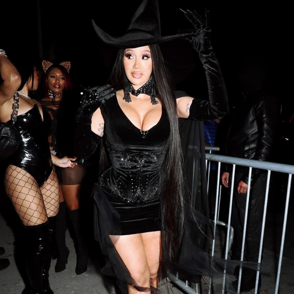 cardi-halloween