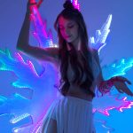 costume-with-wings