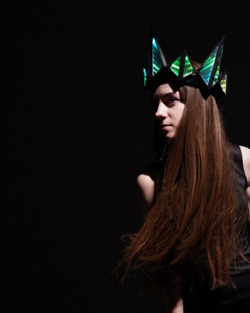 festival-crown-glows-in-the-dark